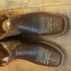 HH shortie boots 9 1/2 D